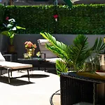 Oasis Luxury With Terrarce And Jacuzzi Lägenhet *
