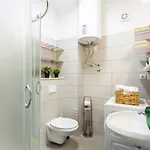 Oasis Luxury With Terrarce And Jacuzzi