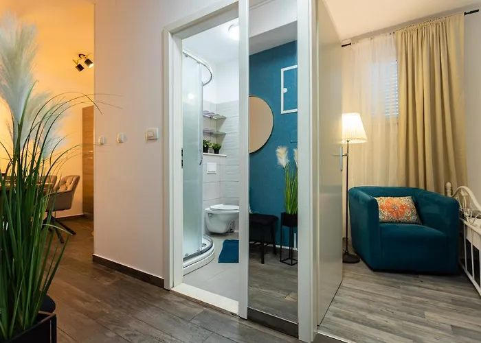 Oasis Luxury With Terrarce And Jacuzzi Lejlighed Split