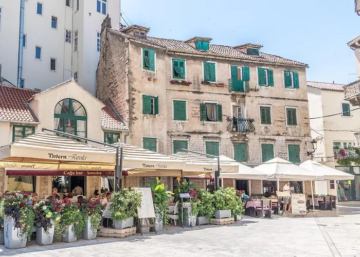 Oasis Luxury With Terrarce And Jacuzzi Lejlighed *