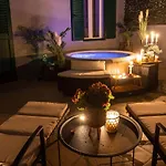 شقة Oasis Luxury With Terrarce And Jacuzzi
