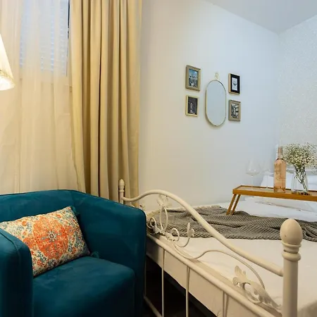 Oasis Luxury With Terrarce And Jacuzzi Apartament Split