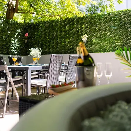 Oasis Luxury With Terrarce And Jacuzzi * Split