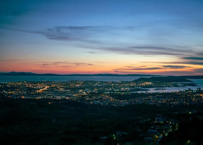 アパート Oasis Luxury With Terrarce And Jacuzzi