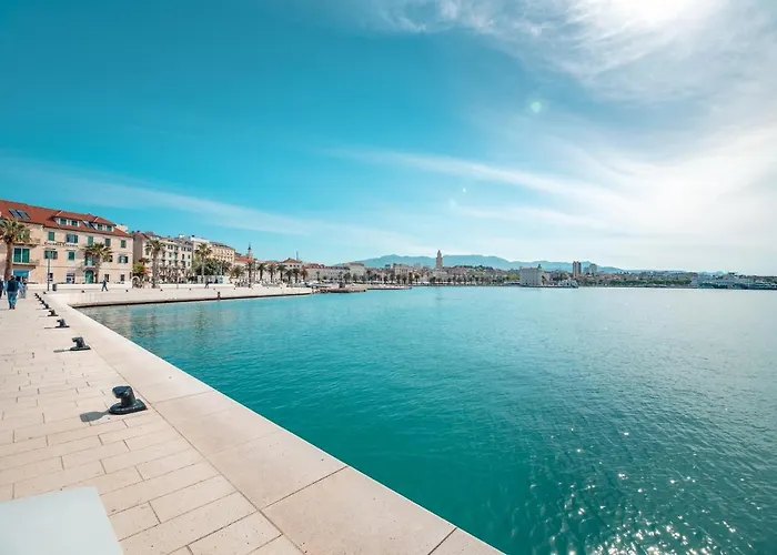 Oasis Luxury With Terrarce And Jacuzzi アパート *