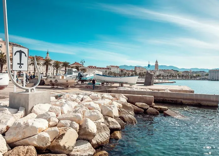 Oasis Luxury With Terrarce And Jacuzzi アパート *