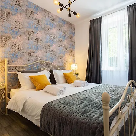 Oasis Luxury With Terrarce And Jacuzzi